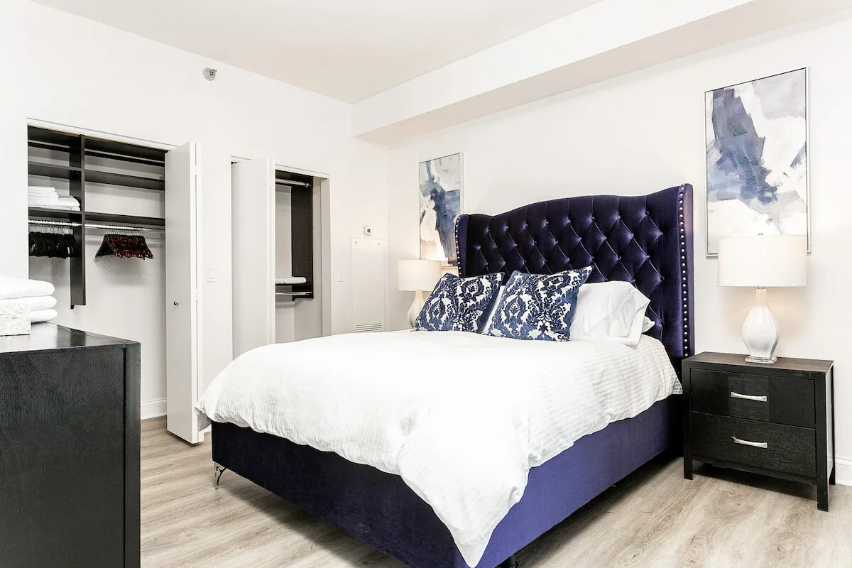 Group of professionals enjoying a luxury furnished corporate apartment in Downtown Chicago.