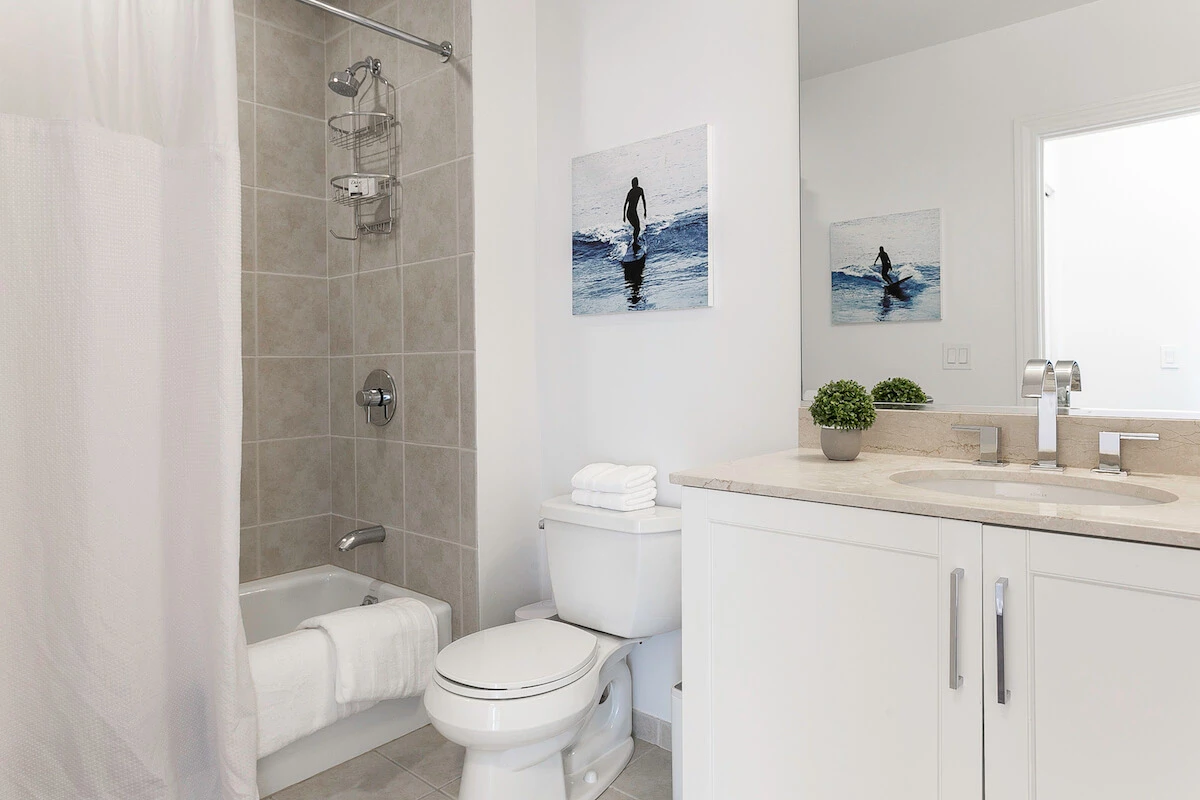 Group of professionals enjoying a luxury furnished corporate apartment in Downtown Chicago.