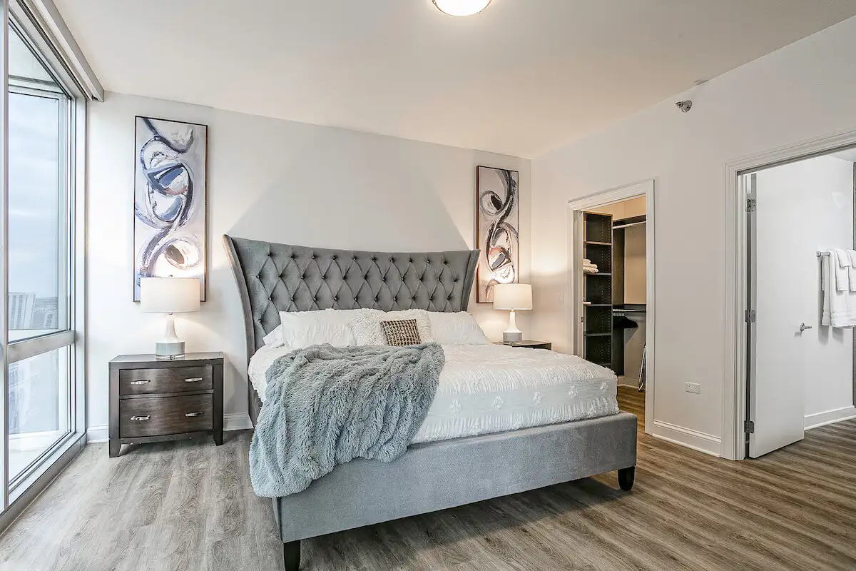 Group of professionals enjoying a luxury furnished corporate apartment in Downtown Chicago.