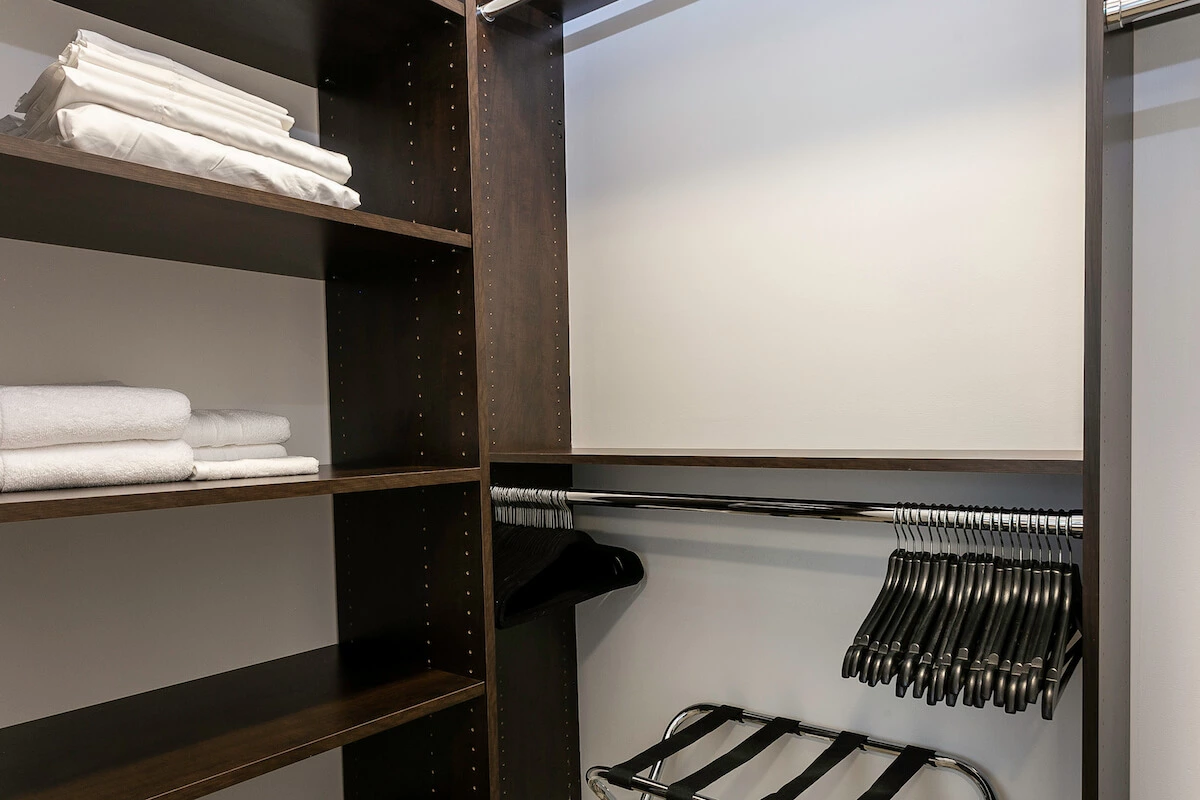 Group of professionals enjoying a luxury furnished corporate apartment in Downtown Chicago.