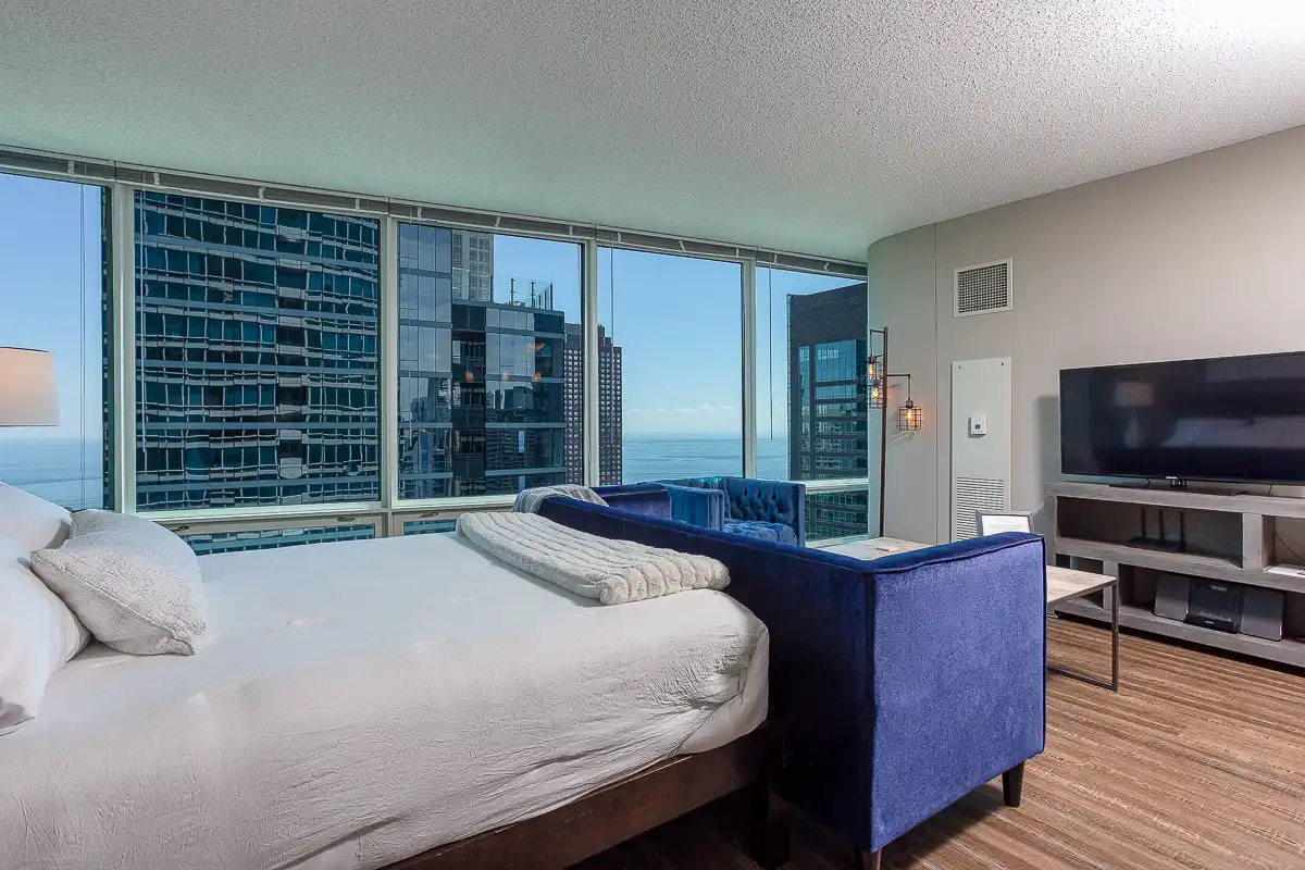 Group of professionals enjoying a luxury furnished corporate apartment in Downtown Chicago.