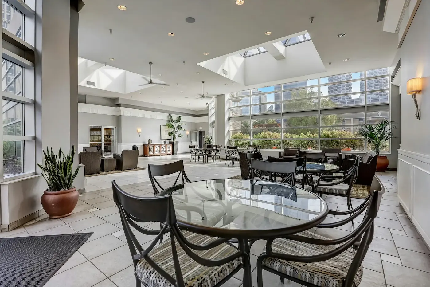 Group of professionals enjoying a luxury furnished corporate apartment in Downtown Chicago.