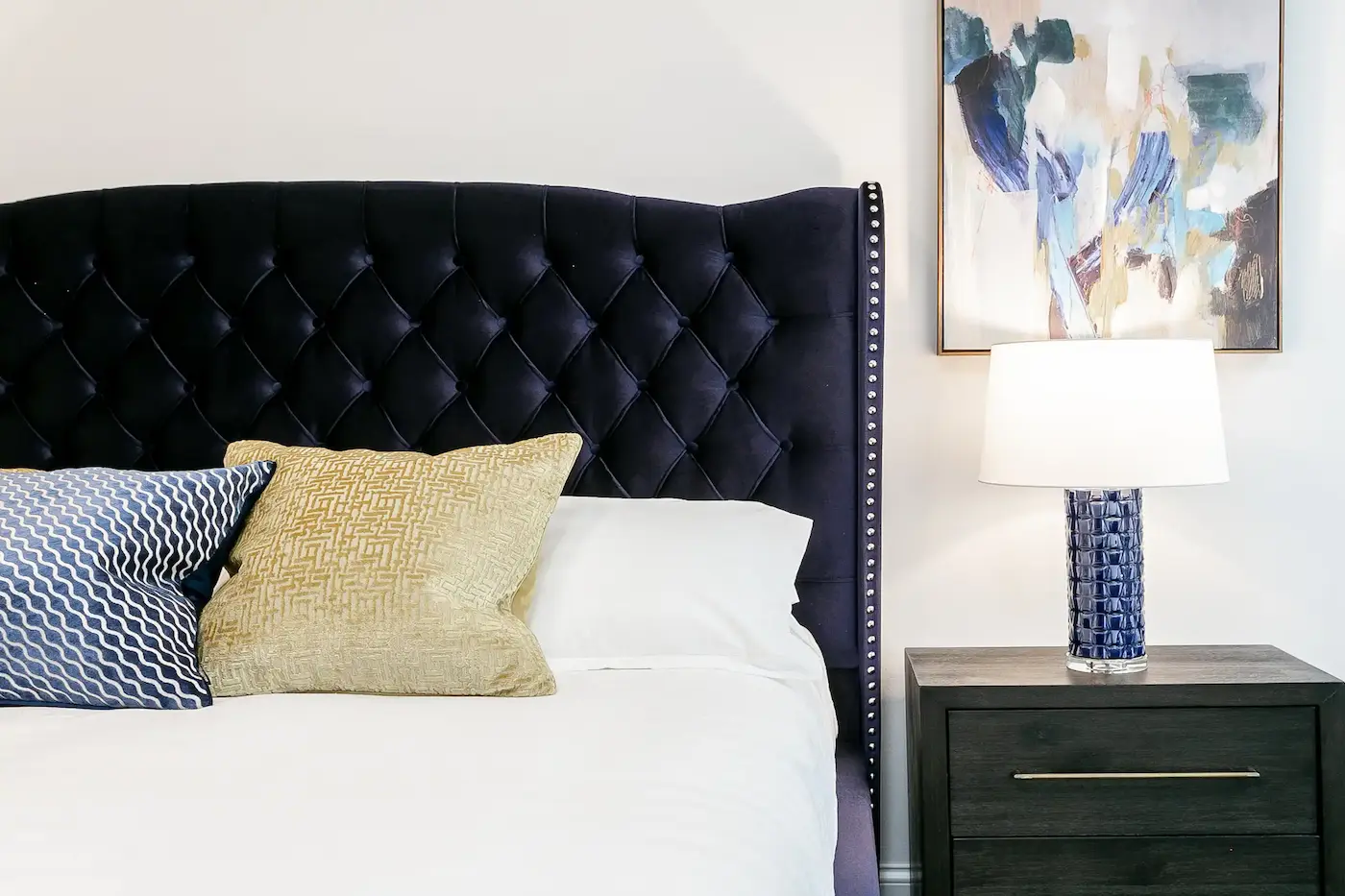 Group of professionals enjoying a luxury furnished corporate apartment in Downtown Chicago.