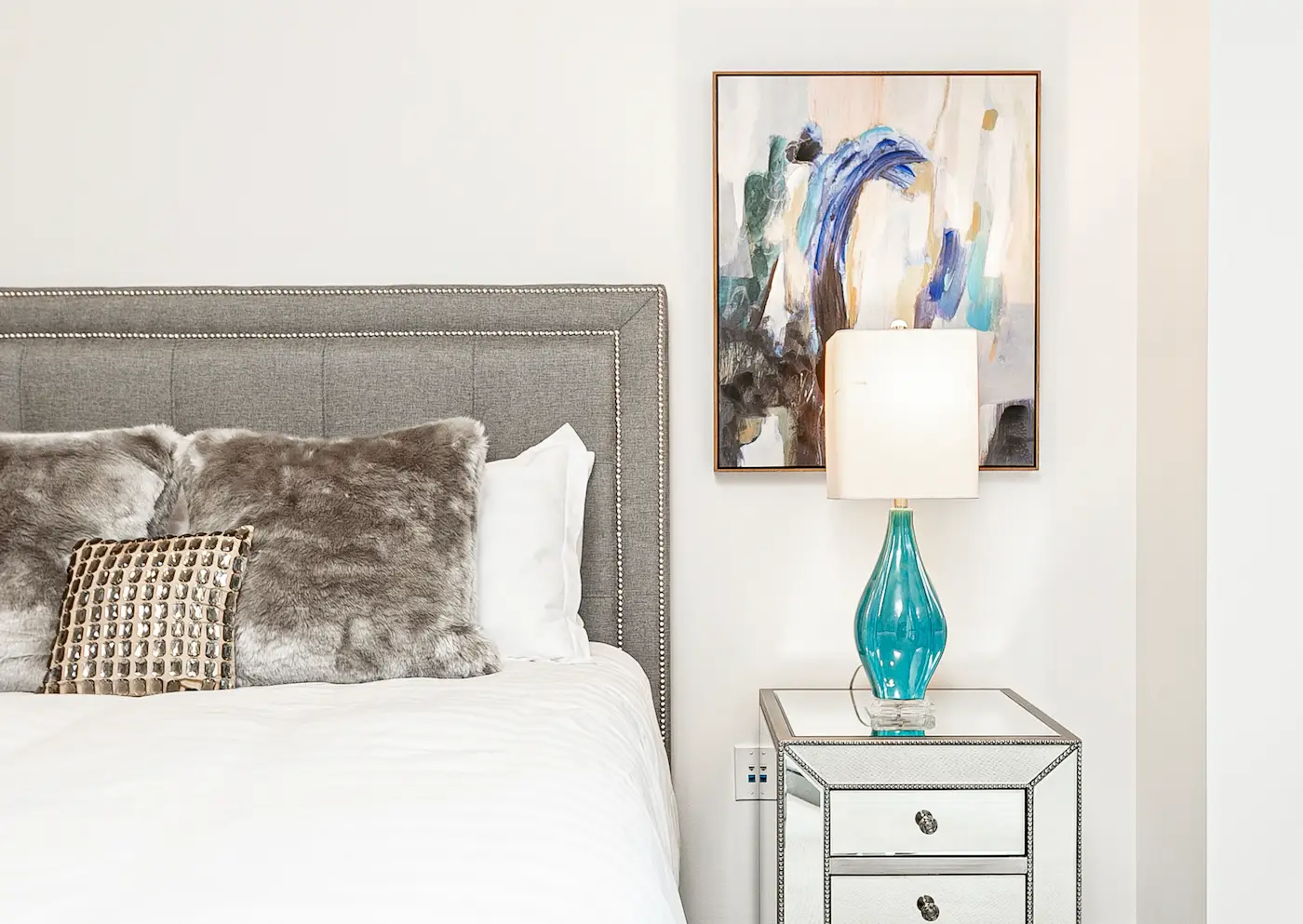 Group of professionals enjoying a luxury furnished corporate apartment in Downtown Chicago.