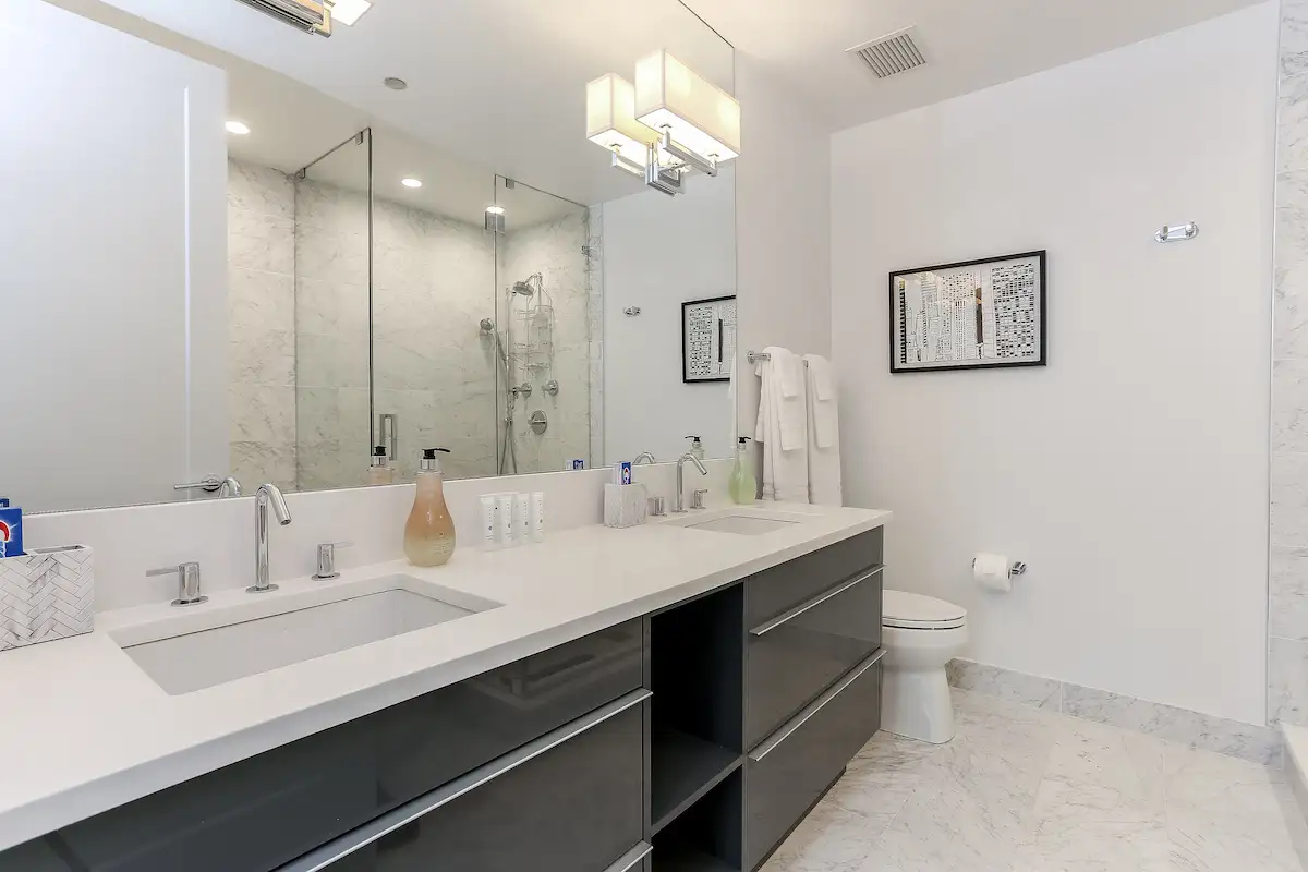 Group of professionals enjoying a luxury furnished corporate apartment in Downtown Chicago.