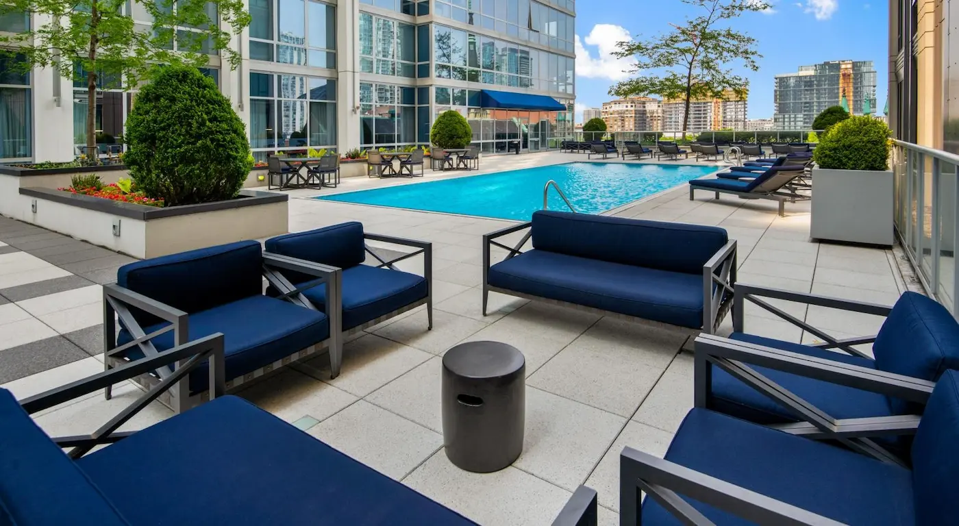 Group of professionals enjoying a luxury furnished corporate apartment in Downtown Chicago.