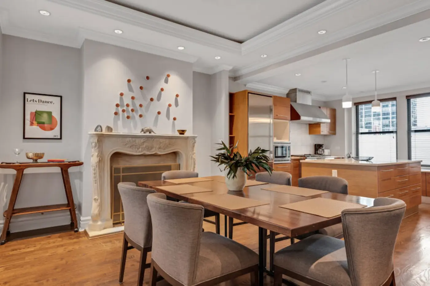 Group of professionals enjoying a luxury furnished corporate apartment in Downtown Chicago.