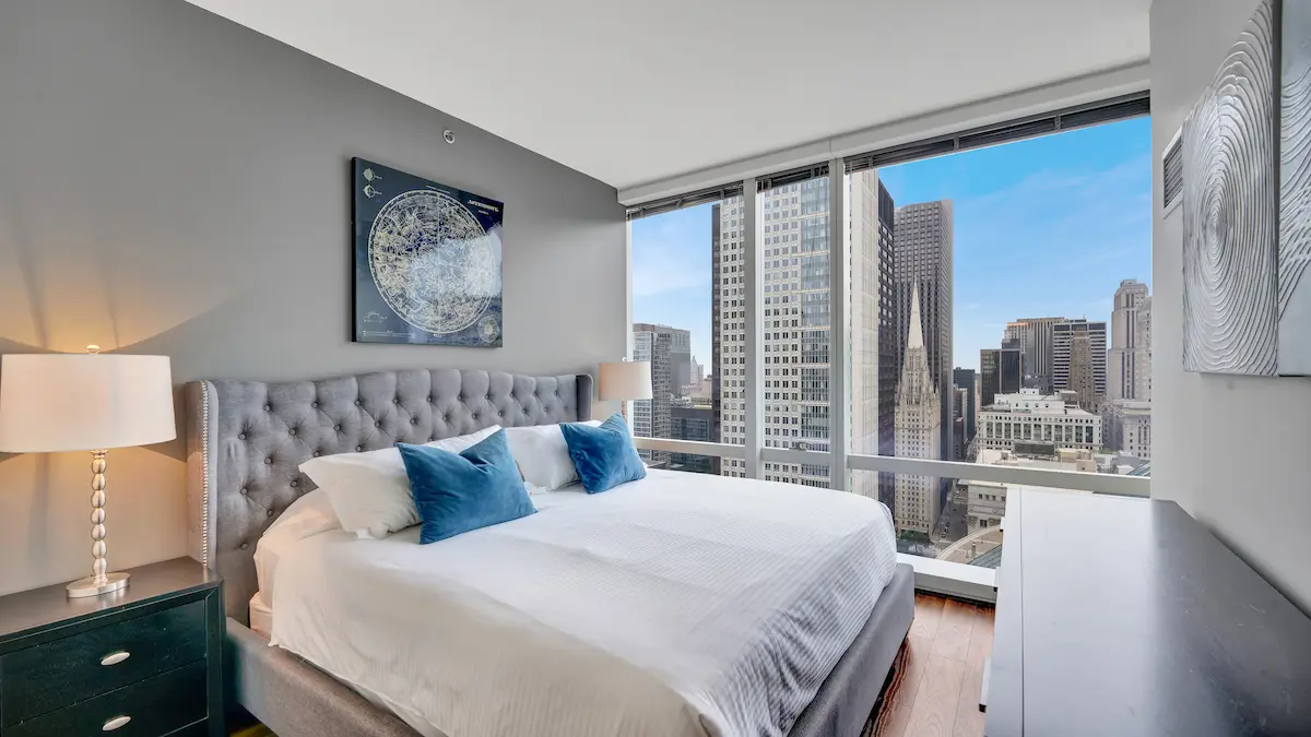 Group of professionals enjoying a luxury furnished corporate apartment in Downtown Chicago.