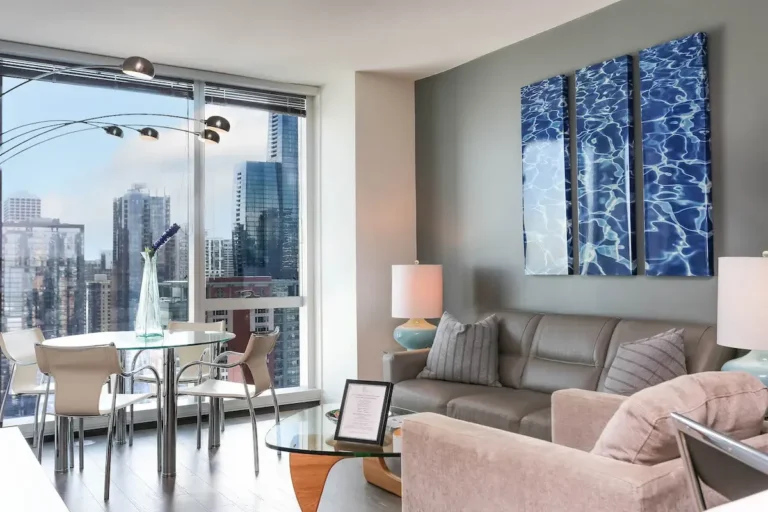 month to month lease chicago area